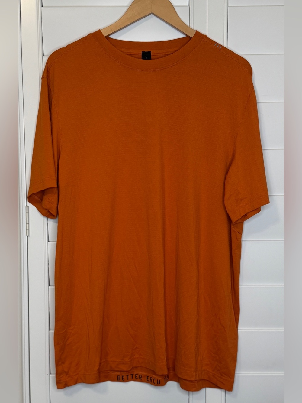 Lululemon License to Train Relaxed-Fit Short-Sleeve Shirt Size Large
